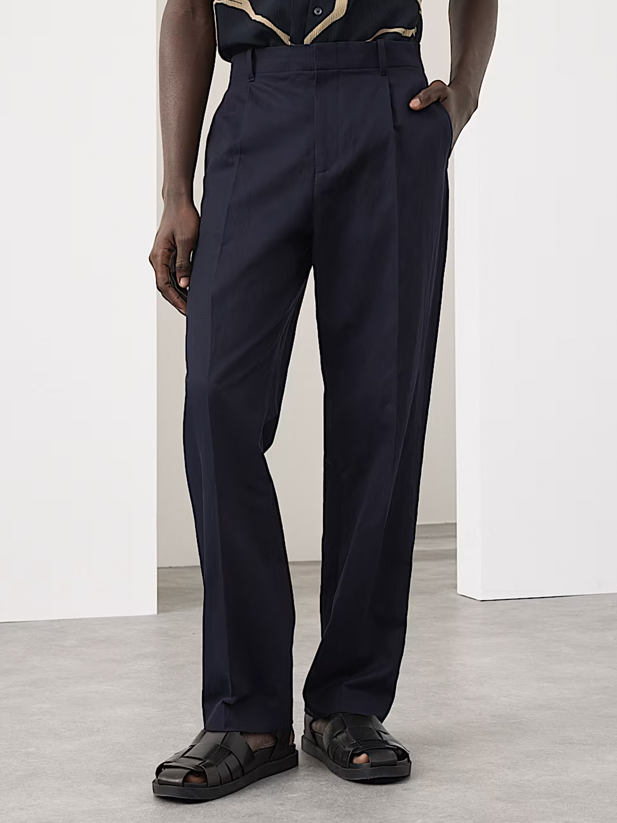 Relaxed Fit Lyocell Rich Pleat Front Trousers
